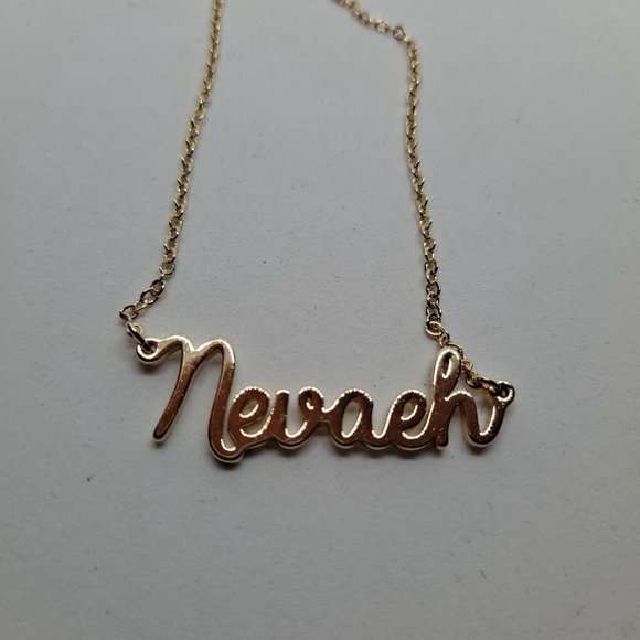 Nevaeh Name Necklace Personalized chain Gold Tone - Picture 3 of 7